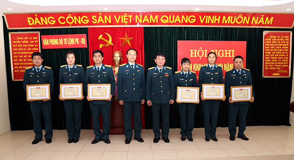 Văn phòng Bộ Tư lệnh Quân chủng PK-KQ triển khai nhiệm vụ năm 2018