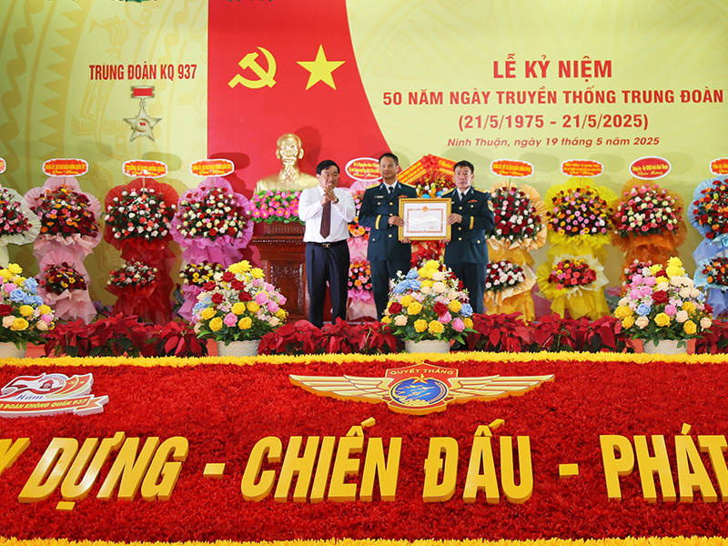 Trung đoàn 937 kỷ niệm 50 năm ngày truyền thống
