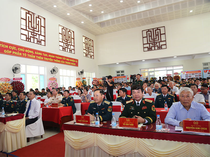 Trung đoàn 917 kỷ niệm 50 năm ngày truyền thống