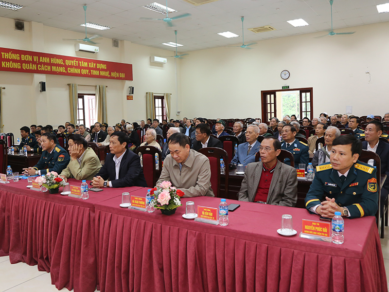 Trung đoàn 274 tổ chức Gặp mặt kỷ niệm 60 năm Ngày truyền thống (13-11-1965 / 13-11-2025)