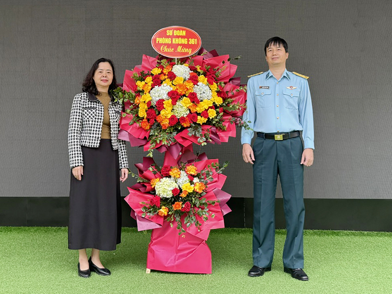 Sư đoàn 361 chúc mừng các học viện, nhà trường trong và ngoài Quân đội nhân Ngày Nhà giáo Việt Nam 20-11