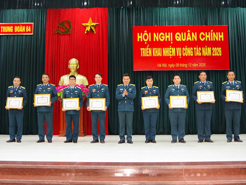 Trung đoàn 64 tổ chức Hội nghị quân chính triển khai nhiệm vụ công tác năm 2026