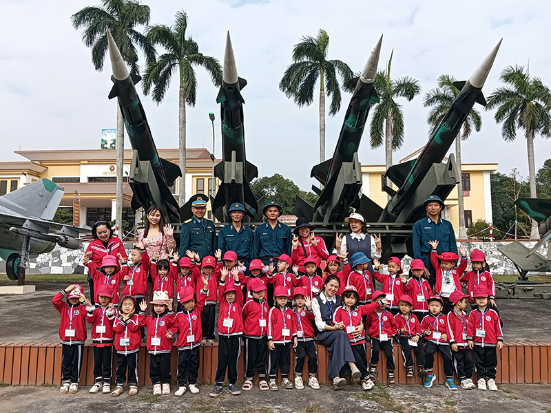 Sư đoàn 363 phối hợp tổ chức Chương trình “Một ngày làm chiến sĩ”