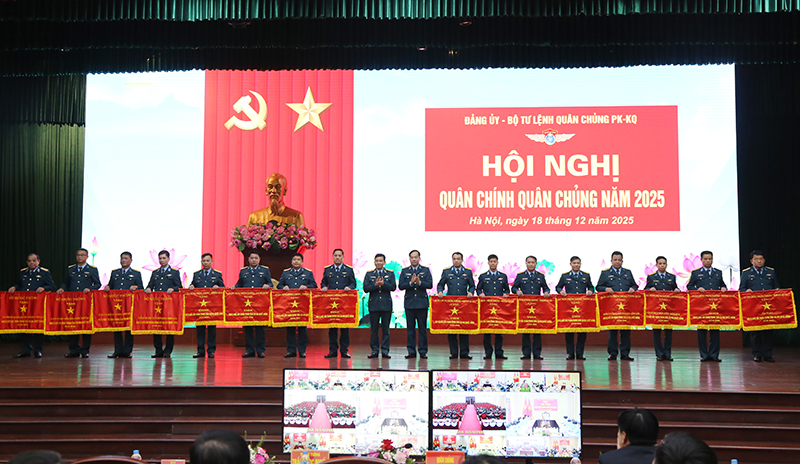 Quân chủng Phòng không - Không quân tổ chức Hội nghị quân chính năm 2025