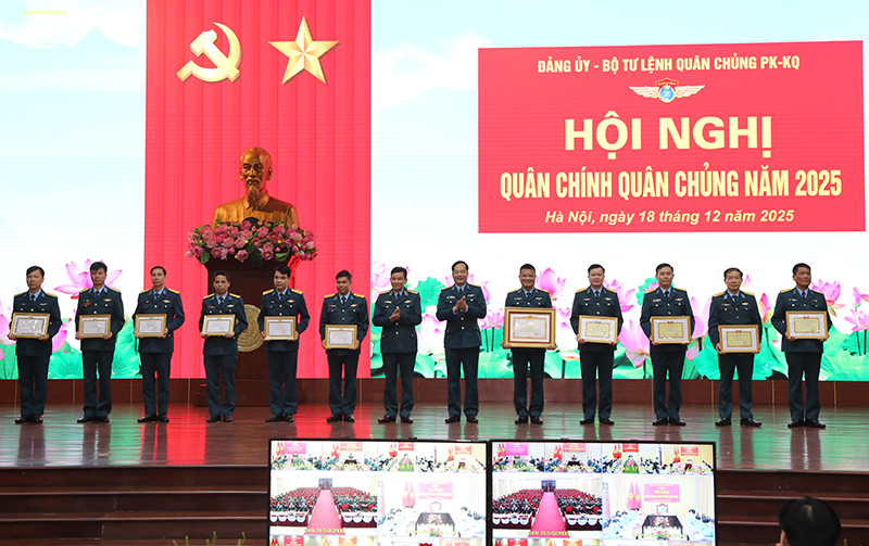 Quân chủng Phòng không - Không quân tổ chức Hội nghị quân chính năm 2025