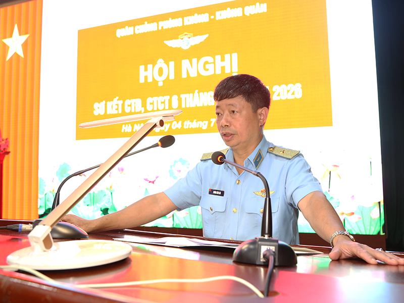 Ph&ograve;ng kh&ocirc;ng - Kh&ocirc;ng qu&acirc;n sơ kết c&ocirc;ng t&aacute;c Đảng, c&ocirc;ng t&aacute;c ch&iacute;nh trị 6 th&aacute;ng đầu năm 2026