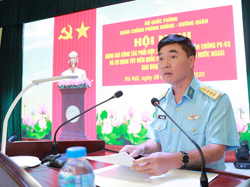 Hội nghị đ&aacute;nh gi&aacute; c&ocirc;ng t&aacute;c phối hợp, hiệp đồng giữa Qu&acirc;n chủng Ph&ograve;ng kh&ocirc;ng - Kh&ocirc;ng qu&acirc;n v&agrave; Cơ quan T&ugrave;y vi&ecirc;n Quốc ph&ograve;ng Việt Nam tại nước ngo&agrave;i