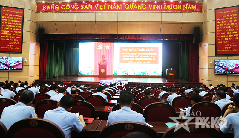 Qu&acirc;n chủng Ph&ograve;ng kh&ocirc;ng-Kh&ocirc;ng qu&acirc;n tham gia Hội nghị to&agrave;n quốc nghi&ecirc;n cứu, học tập, qu&aacute;n triệt v&agrave; triển khai thực hiện Nghị quyết Hội nghị lần thứ ba Ban Chấp h&agrave;nh Trung ương Đảng kh&oacute;a XIV