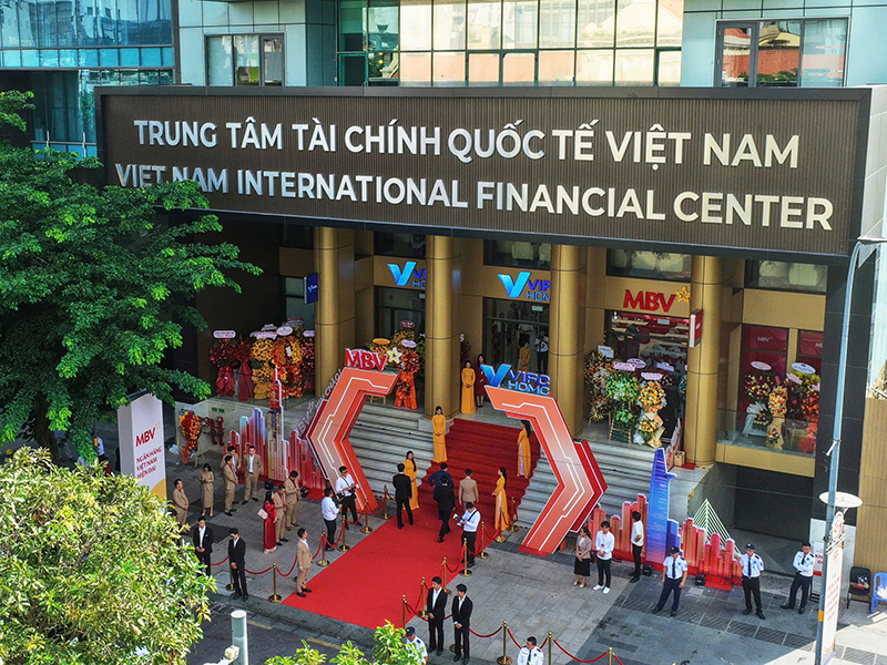 Khai trương trụ sở kinh doanh tại VIFC-HCMC: Bước chuyển sang thị trường ph&iacute;a Nam của Ng&acirc;n h&agrave;ng MBV