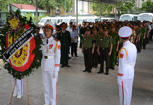 Tổ chức trọng thể Lễ tang 09 (chín) đồng chí Phi công, thành viên tổ bay Lữ đoàn 918 hy sinh trong khi làm nhiệm vụ
