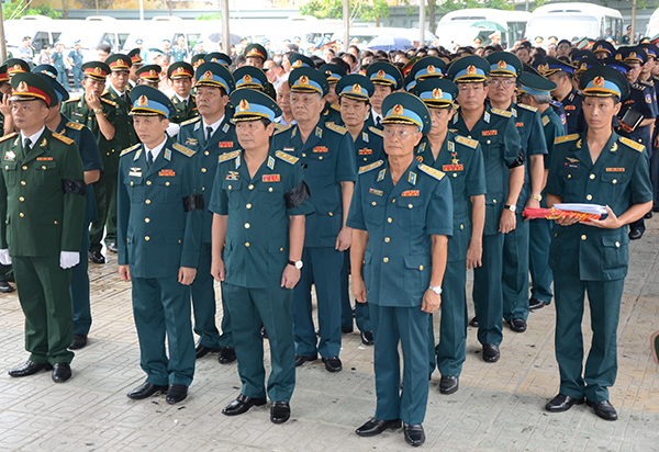 Tổ chức trọng thể Lễ tang 09 (chín) đồng chí Phi công, thành viên tổ bay Lữ đoàn 918 hy sinh trong khi làm nhiệm vụ