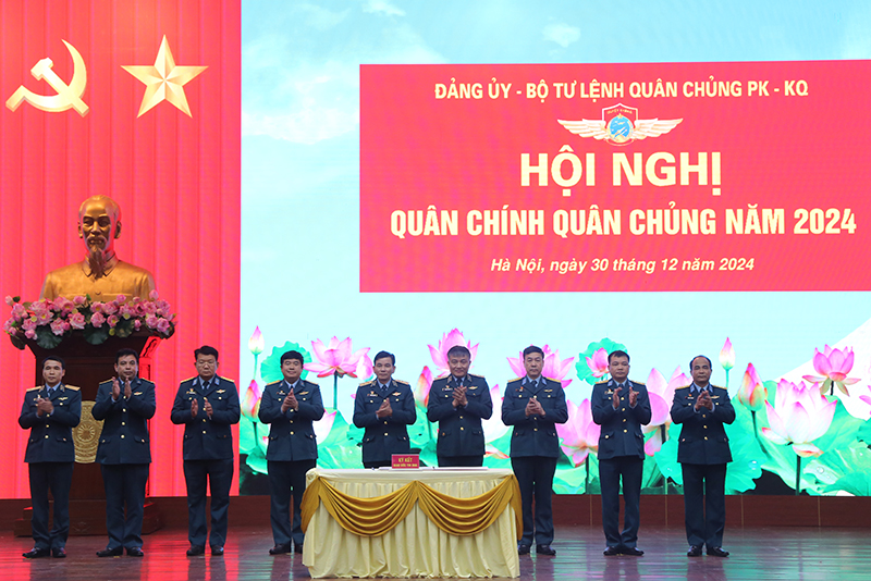 Quân chủng Phòng không - Không quân tổ chức Hội nghị quân chính năm 2024