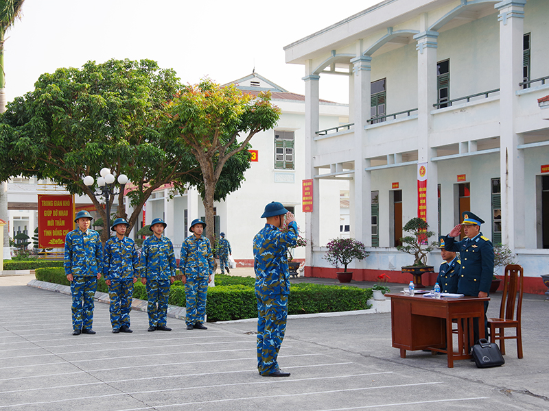 Quân chủng Phòng không - Không quân kiểm tra công tác chuẩn bị huấn luyện chiến sĩ mới tại Sư đoàn 363