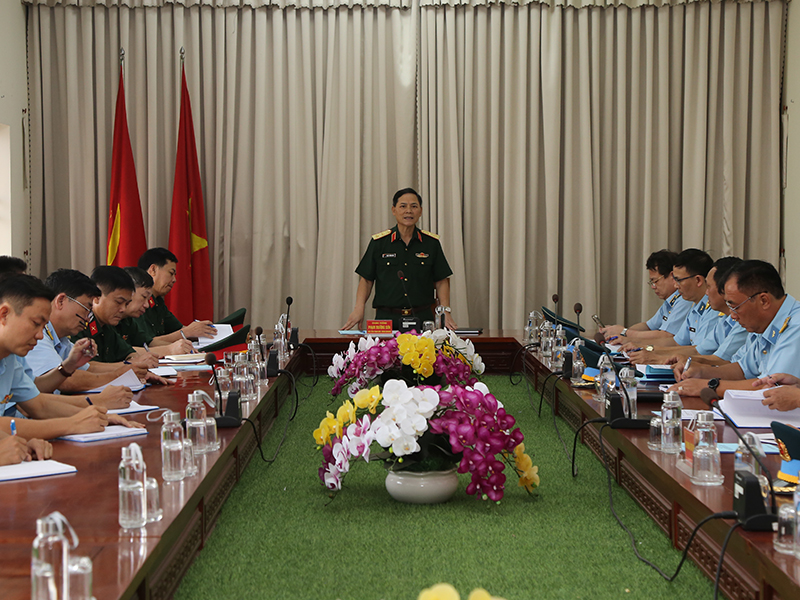 Bộ Tổng Tham mưu QĐND Việt Nam kiểm tra Nhà máy A42 và Nhà máy A41