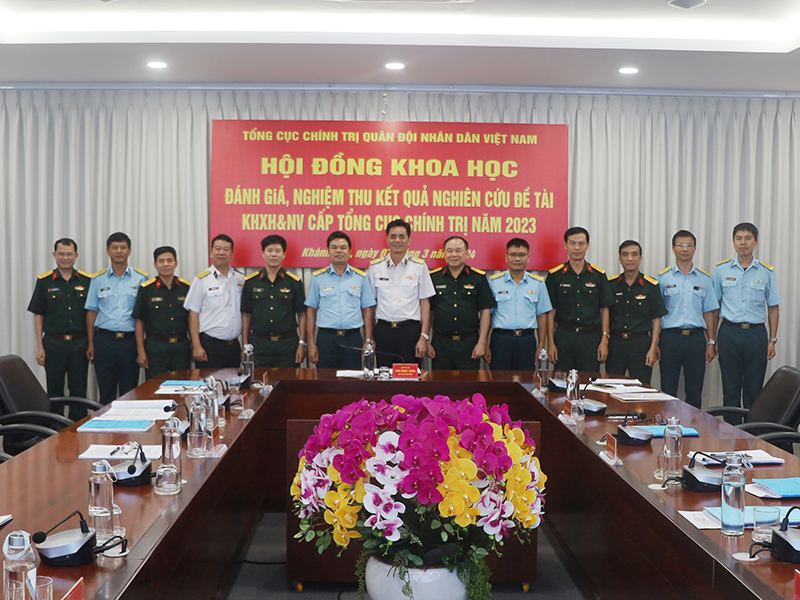 Hội đồng khoa học Tổng cục Chính trị QĐND Việt Nam nghiệm thu đề tài của Trường Sĩ quan Không quân