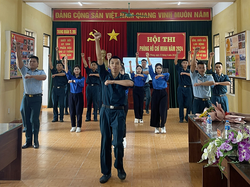 Trung đoàn 285 tổ chức Hội thi Phòng Hồ Chí Minh năm 2024