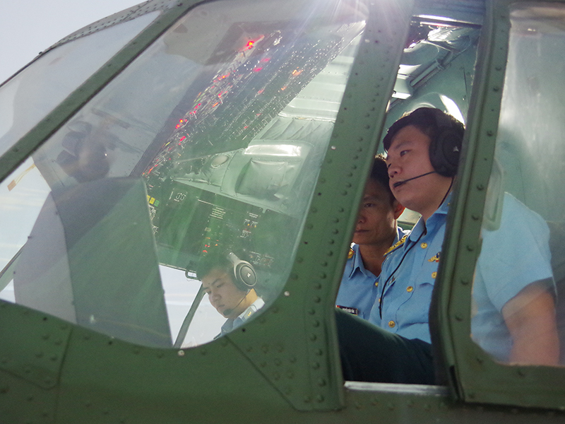 Trung đoàn 930 tổ chức Hội thi Bay buồng tập lái trực thăng cho phi công, thành viên tổ bay năm 2024