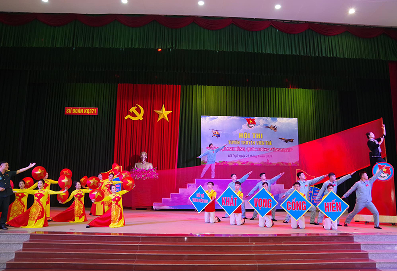 Sư đoàn 371 tổ chức Hội thi Tuyên truyền viên trẻ năm 2024