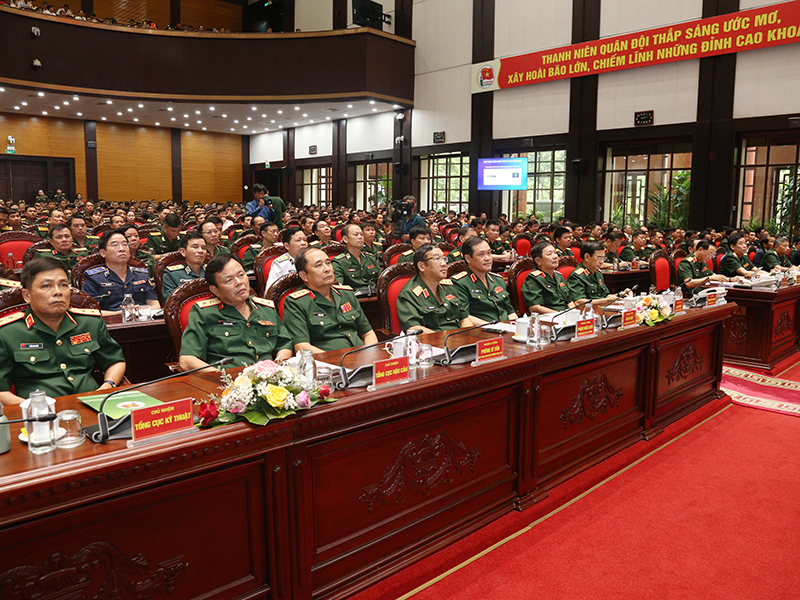 Thanh niên Quân chủng Phòng không - Không quân đạt thành tích cao trong tham gia Giải thưởng “Tuổi trẻ sáng tạo” trong Quân đội lần thứ 24