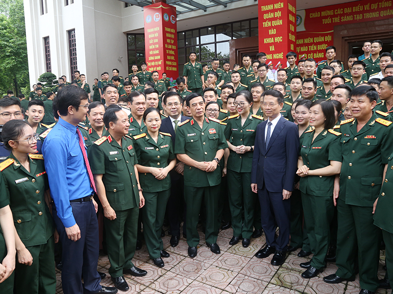 Thanh niên Quân chủng Phòng không - Không quân đạt thành tích cao trong tham gia Giải thưởng “Tuổi trẻ sáng tạo” trong Quân đội lần thứ 24