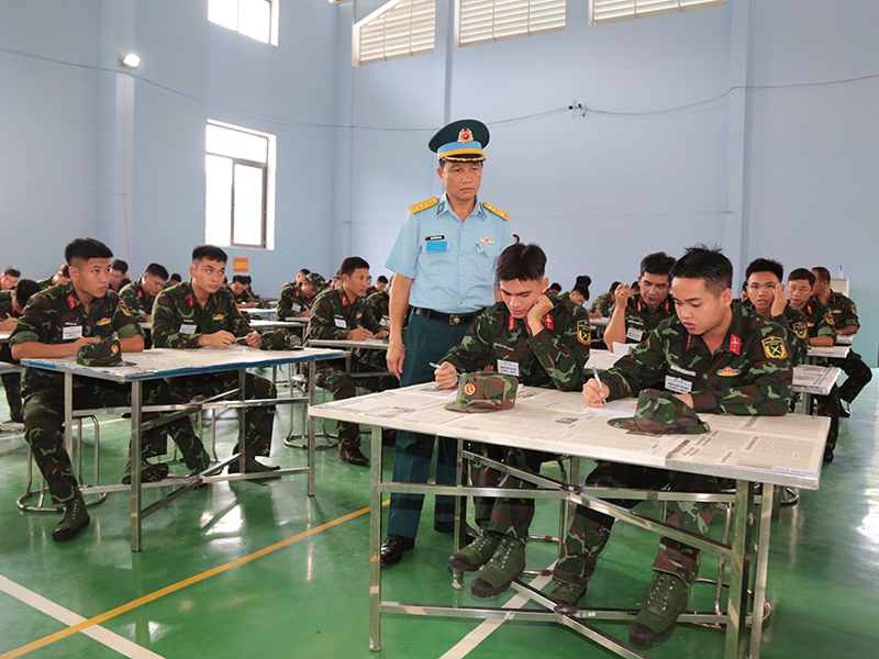 Cơ quan Chủ nhiệm Phòng không toàn quân khai mạc Hội thi kíp chiến đấu sở chỉ huy Lữ đoàn Phòng không năm 2024