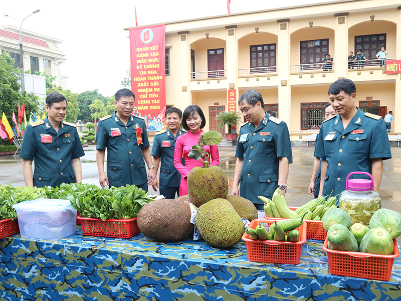 Thi đua tạo động lực bảo đảm tốt công tác hậu cần