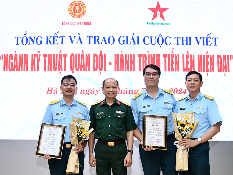 Tổng kết và trao giải cuộc thi viết “Ngành Kỹ thuật Quân đội - Hành trình tiến lên hiện đại”