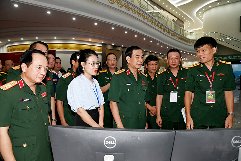 Báo Phòng không-Không quân đạt 1 huy chương vàng, 2 bằng khen tại Liên hoan Truyền hình toàn quân lần thứ XIV - năm 2024