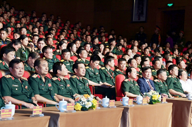 Báo Phòng không-Không quân đạt 1 huy chương vàng, 2 bằng khen tại Liên hoan Truyền hình toàn quân lần thứ XIV - năm 2024