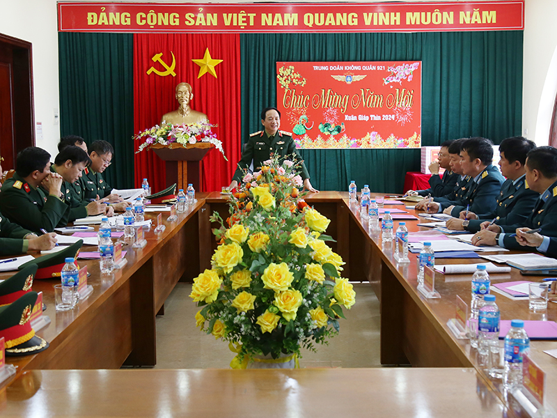 Thượng tướng Trịnh Văn Quyết kiểm tra, chúc Tết tại Trung đoàn 921, Sư đoàn 371