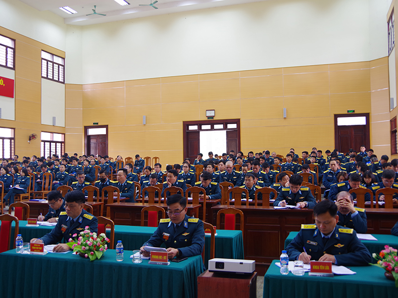 Đảng ủy Trường Cao đẳng Kỹ thuật PK-KQ tổ chức Hội nghị quán triệt, triển khai thực hiện Chỉ thị số 2423-CT/QUTW của Ban Thường vụ Quân ủy Trung ương