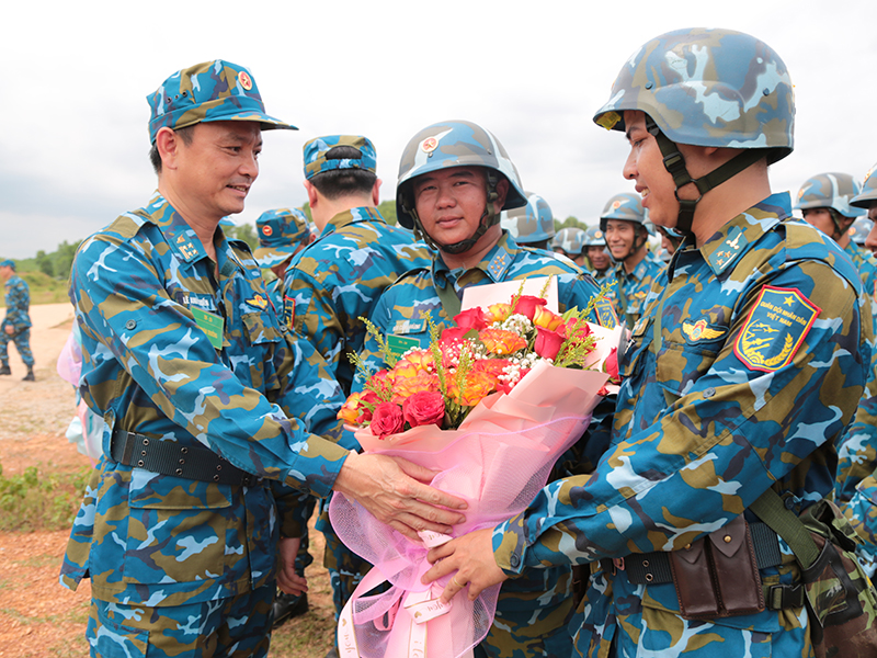 Thi đua là “đòn bẩy” thực hiện thắng lợi nhiệm vụ