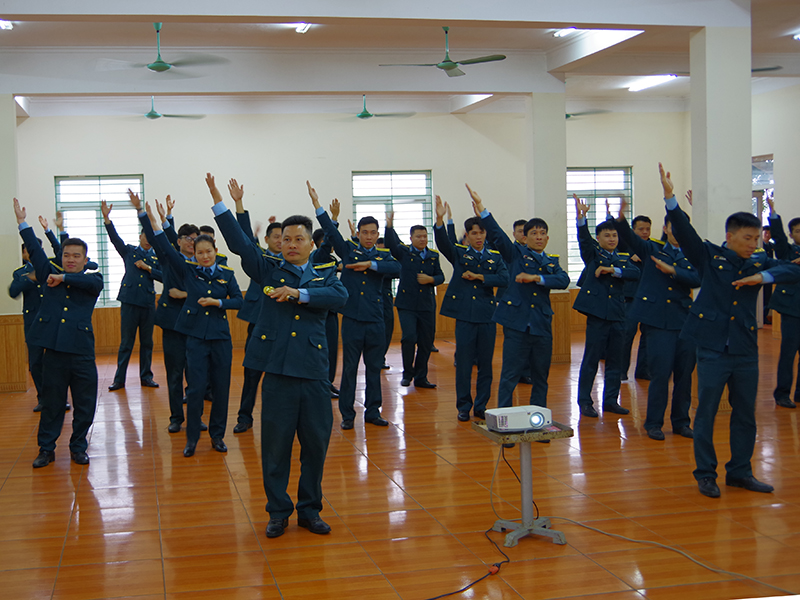Sư đoàn 363 tổ chức khai mạc tập huấn các vũ điệu tập thể cho bộ đội năm 2024