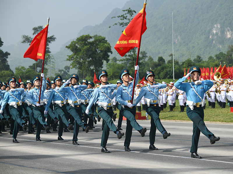 Kỳ 2: Vượt nắng, thắng mưa