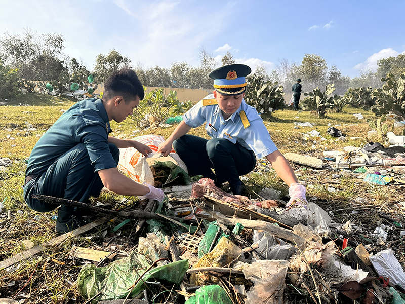 Tuổi trẻ Sư đoàn 377 tổ chức Chương trình “Tôi yêu biển, đảo quê hương” năm 2025