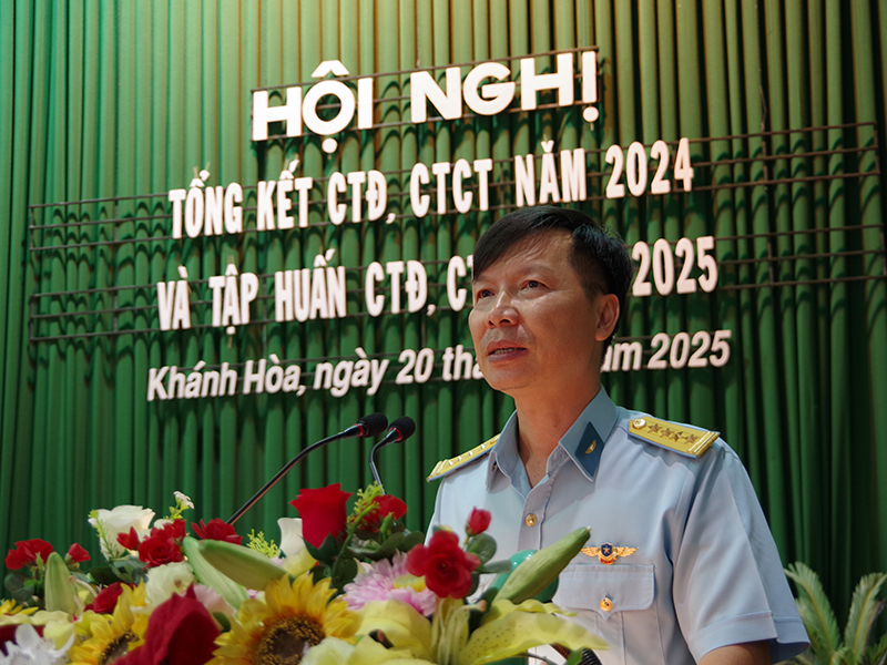 Trường Sĩ quan Không quân tổng kết công tác Đảng, công tác chính trị năm 2024 và tập huấn năm 2025