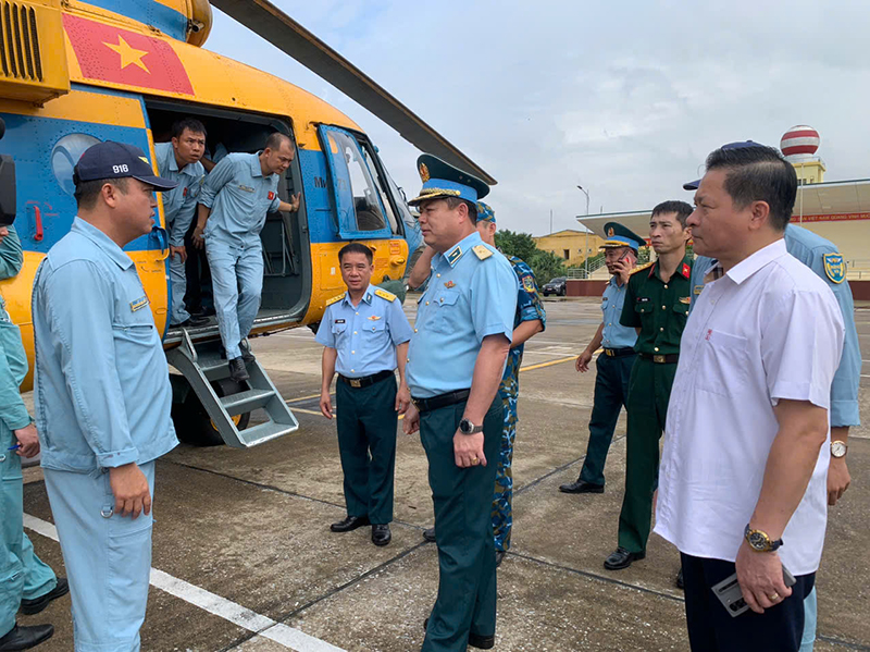 Quân chủng Phòng không - Không quân cơ động đường không cứu trợ nhân dân tỉnh Lạng Sơn