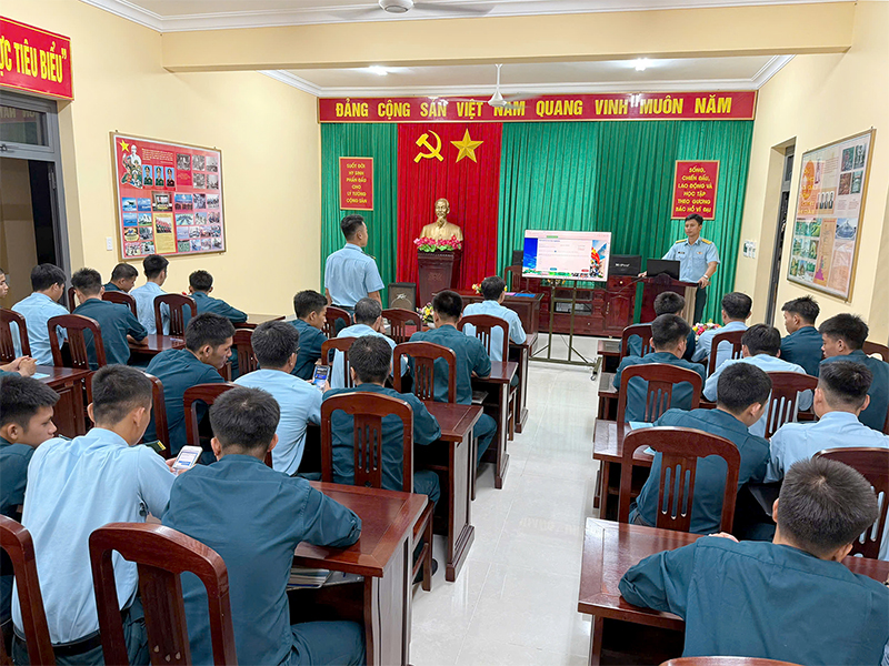 Tỏa sáng sức trẻ lính canh trời Sư đoàn Phòng không 377