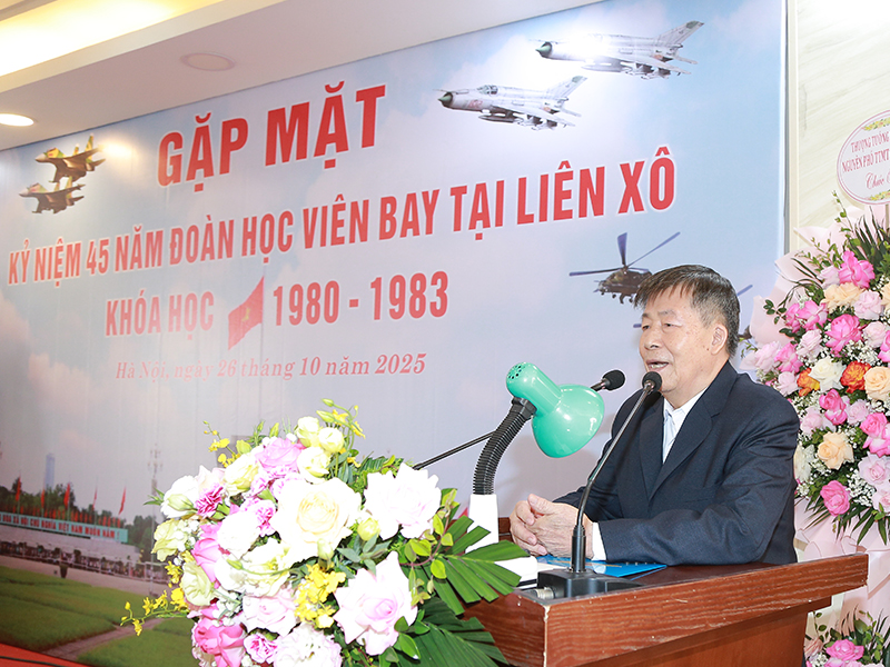 Đoàn học viên bay tại Liên Xô khóa học 1980-1983 gặp mặt nhân kỷ niệm 45 năm ngày nhập học
