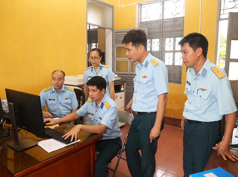 Quân chủng Phòng không - Không quân kiểm tra xây dựng đơn vị vững mạnh toàn diện “Mẫu mực, tiêu biểu” các đơn vị khu vực Miền Bắc