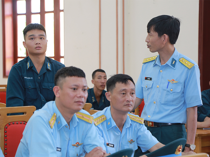 Quân chủng Phòng không - Không quân kiểm tra xây dựng đơn vị vững mạnh toàn diện “Mẫu mực, tiêu biểu” các đơn vị khu vực Miền Bắc