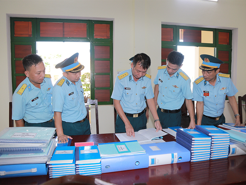 Quân chủng Phòng không - Không quân kiểm tra xây dựng đơn vị vững mạnh toàn diện “Mẫu mực, tiêu biểu” các đơn vị khu vực Miền Bắc