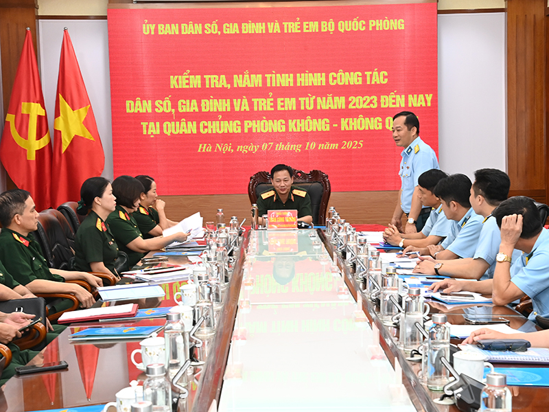 Bộ Quốc phòng kiểm tra, nắm tình hình công tác Dân số, gia đình và trẻ em từ năm 2023 đến nay tại Quân chủng PK-KQ