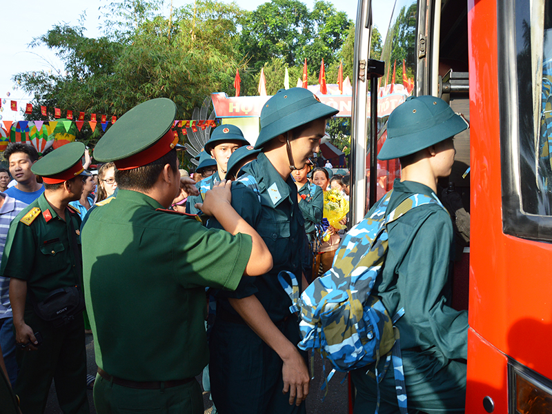 Các đơn vị trong Quân chủng Phòng không-Không quân tổ chức tiếp nhận chiến sĩ mới năm 2025.