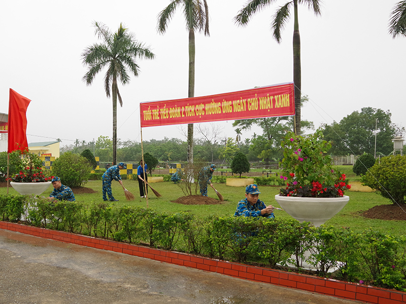 Đoàn cơ sở Trường Cao đẳng Kỹ thuật Phòng không - Không quân tổ chức Lễ phát động “Tháng Thanh niên” năm 2025