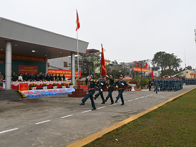 Các đơn vị trong Quân chủng Phòng không - Không quân đồng loạt tổ chức Lễ ra quân huấn luyện năm 2025