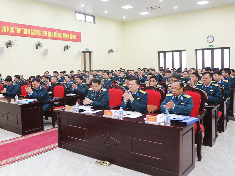 Quân chủng Phòng không - Không quân tổ chức Hội nghị rút kinh nghiệm luyện tập chuyển trạng thái sẵn sàng chiến đấu đầu giai đoạn huấn luyện 1 năm 2025
