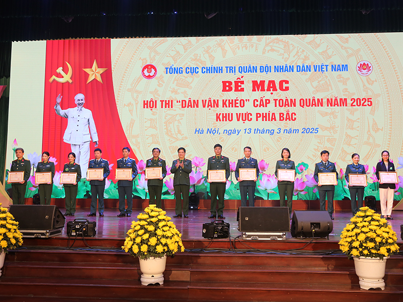 Tổng Cục Chính trị bế mạc Hội thi “Dân vận khéo” toàn quân năm 2025 khu vực phía Bắc