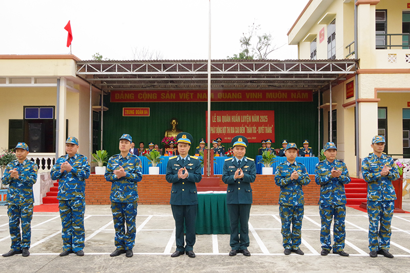 Các đơn vị trong Quân chủng Phòng không - Không quân tổ chức Lễ ra quân huấn luyện năm 2025