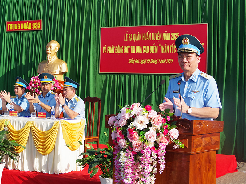 Các đơn vị trong Quân chủng Phòng không - Không quân tổ chức Lễ ra quân huấn luyện năm 2025